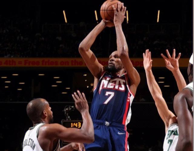 爱游戏全端体验-Faker重要时刻战术调整，篮网带队取胜！